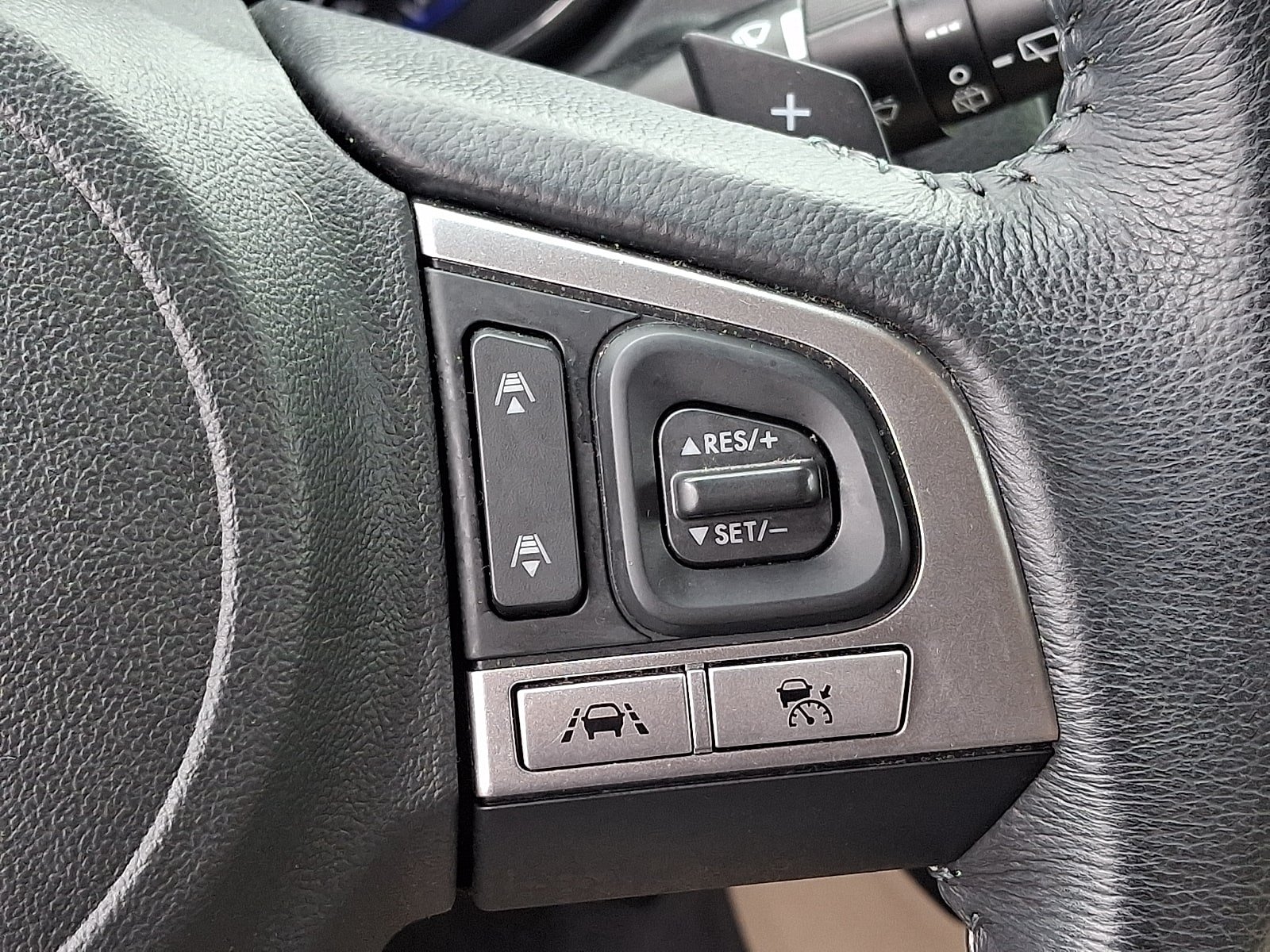 Used 2017 Subaru Outback 2.5i Limited AWD/4WD image 22