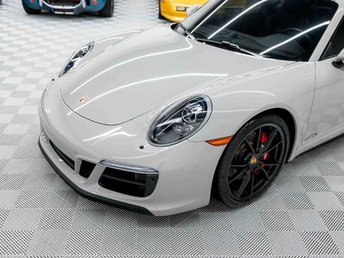 Used 2018 Porsche 911 Carrera GTS RWD image 11