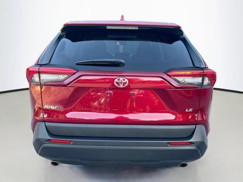 Used 2024 Toyota RAV4 LE FWD image 7