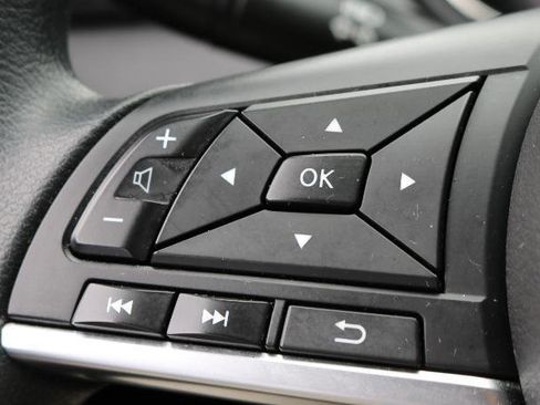 Used 2018 Nissan Rogue Sport S w/ S Appearance Package image 11