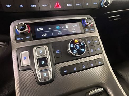 Used 2024 Hyundai Palisade Calligraphy AWD/4WD image 21