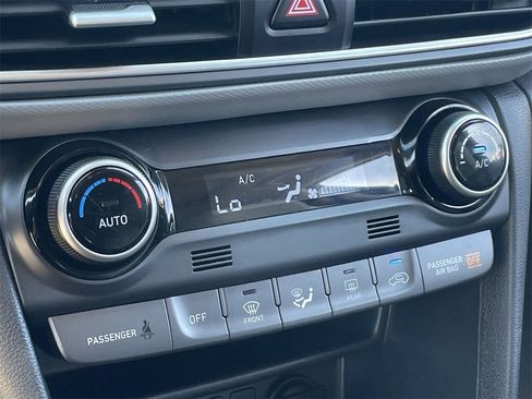 Certified 2021 Hyundai Kona Ultimate w/ Cargo Package image 26