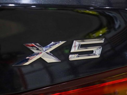 Used 2016 BMW X5 xDrive50i image 24
