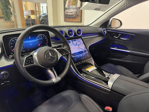Used 2025 Mercedes-Benz C 300 Sedan image 6