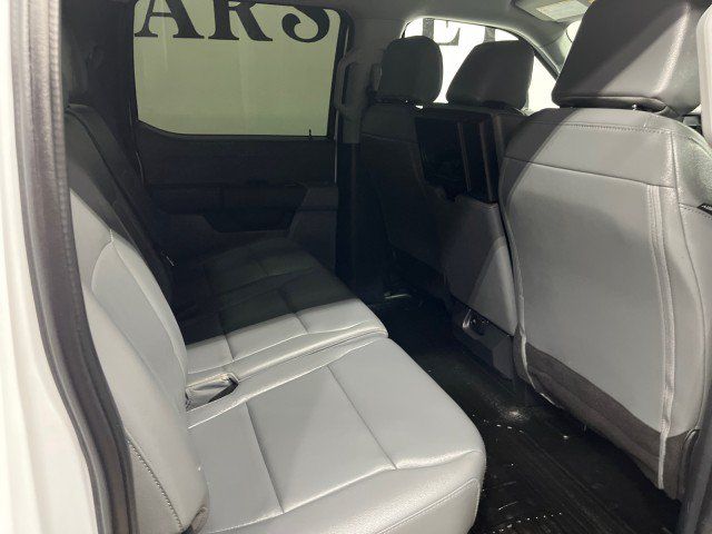 Used 2024 Ford F550 4x4 Crew Cab Super Duty image 24