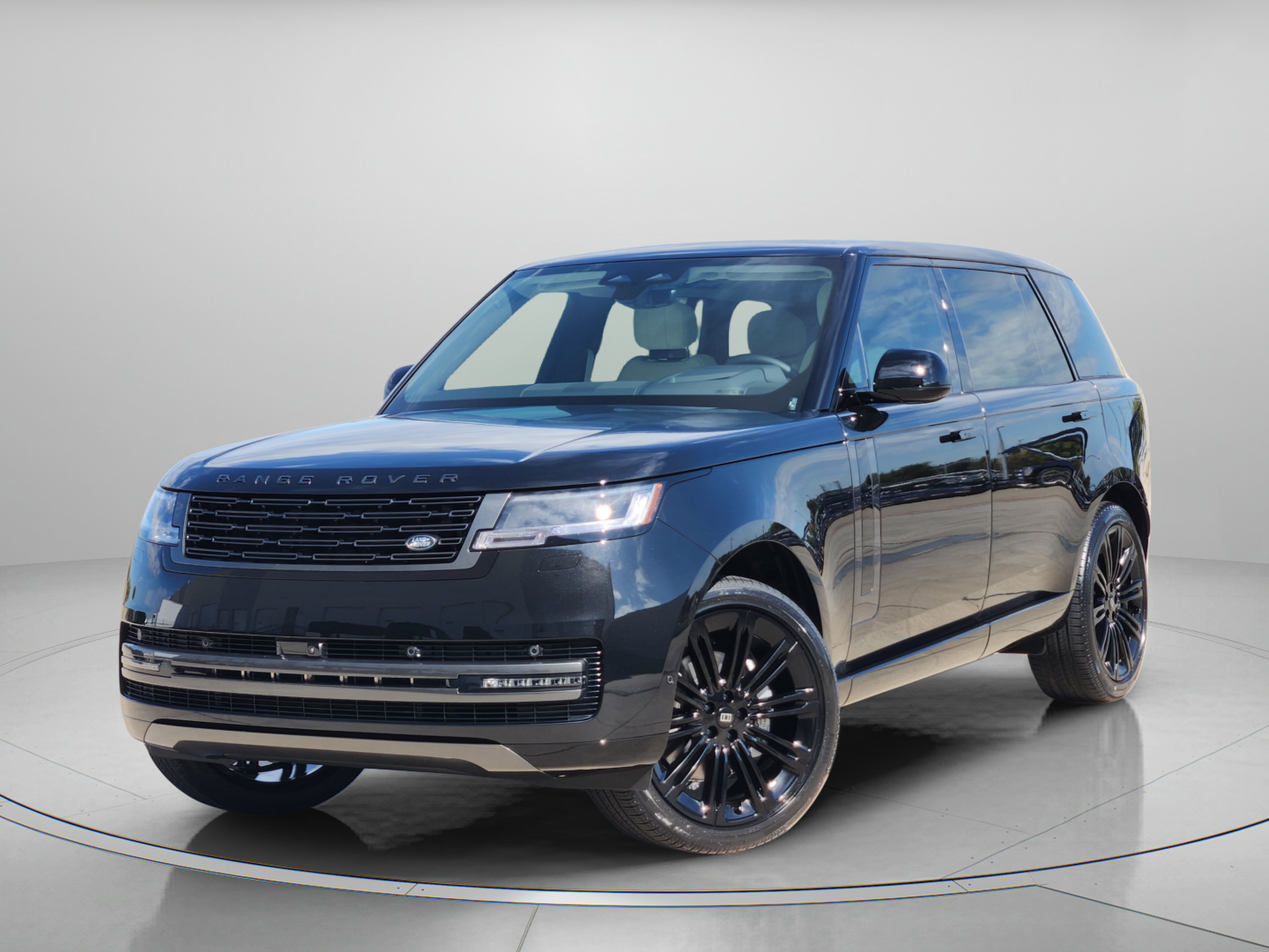 New 2027 Land Rover Range Rover Long Wheelbase SE AWD/4WD image 1