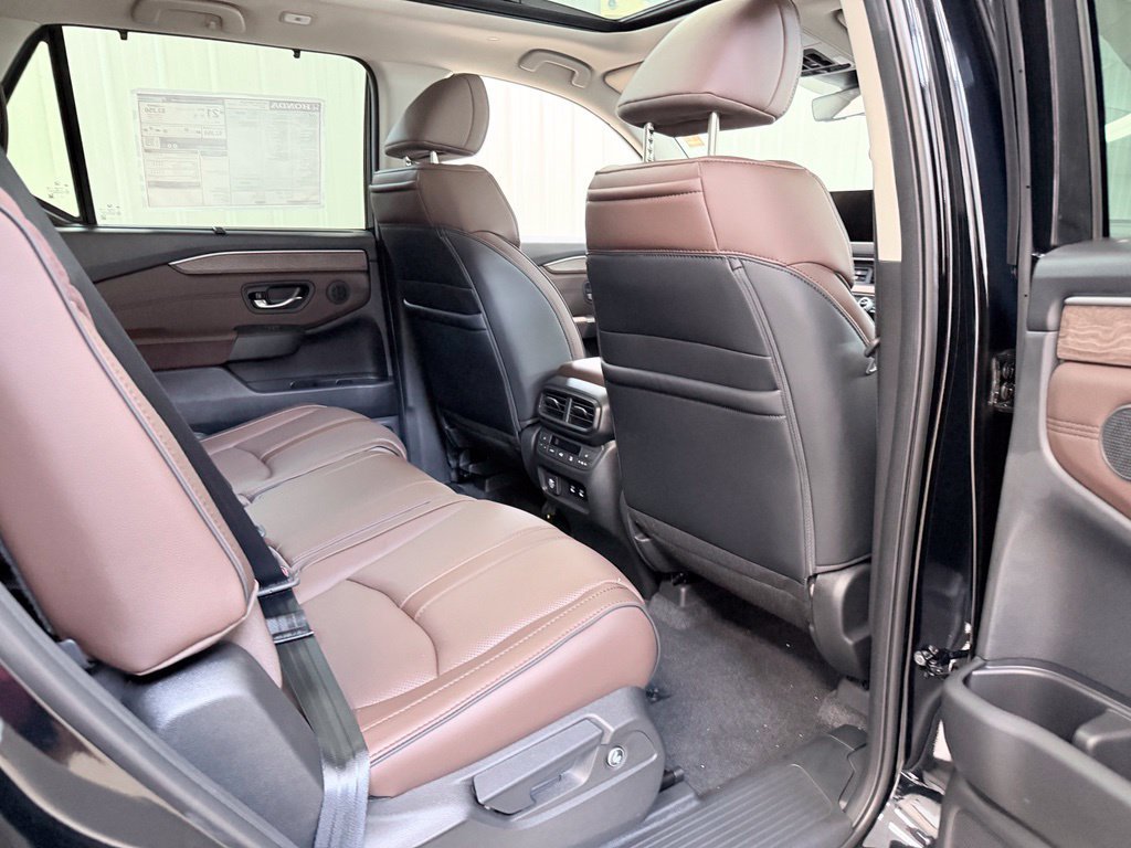 New 2026 Honda Pilot Elite image 38