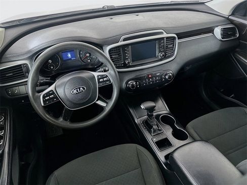 Certified 2020 Kia Sorento LX image 29
