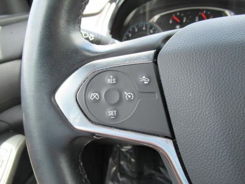 Certified 2023 Chevrolet Traverse LT FWD image 23