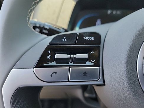 New 2025 Hyundai Elantra Sport image 8