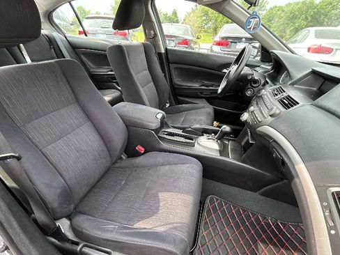 Used 2012 Honda Accord LX image 46