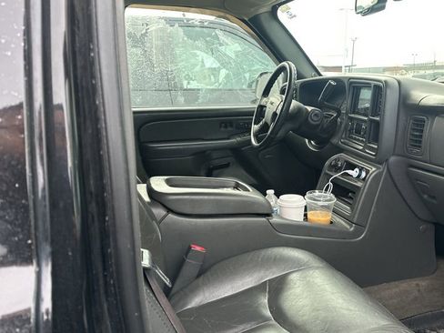 Used 2006 GMC Sierra 1500 SLT w/ Light Duty Power Package image 15