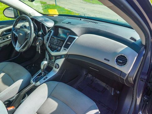 Used 2013 Chevrolet Cruze Eco FWD image 18