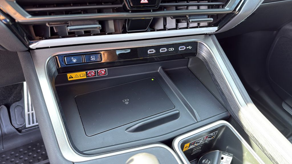 Certified 2026 Lexus TX 500h AWD w/ Technology Package image 35