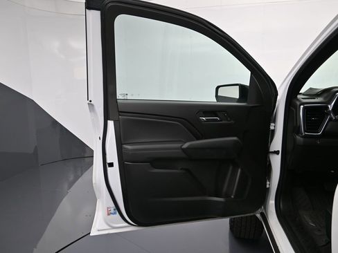 Certified 2024 GMC Canyon Elevation image 11