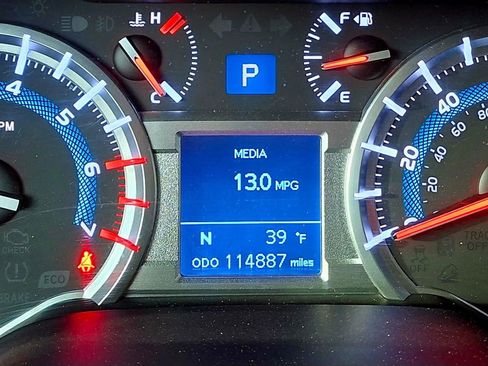 Used 2017 Toyota 4Runner SR5 image 23