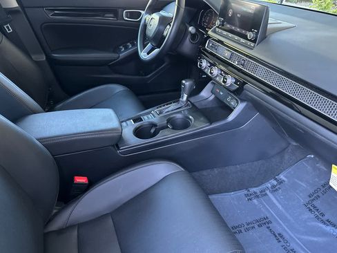 Used 2023 Honda Civic EX-L image 15