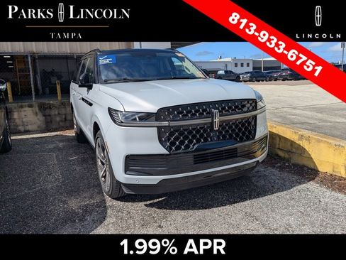 Certified 2025 Lincoln Navigator L Black Label w/ Black Label Special Edition AWD/4WD image 3
