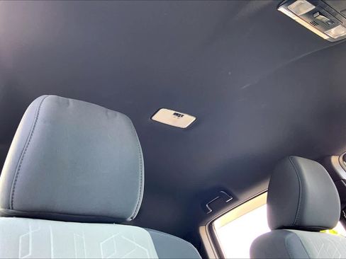 Used 2020 Toyota Tacoma TRD Off-Road image 13