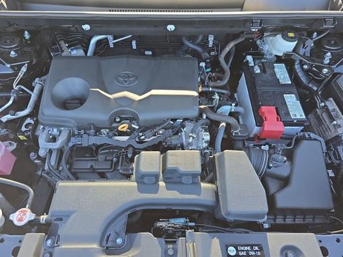 Certified 2024 Toyota RAV4 XLE image 30
