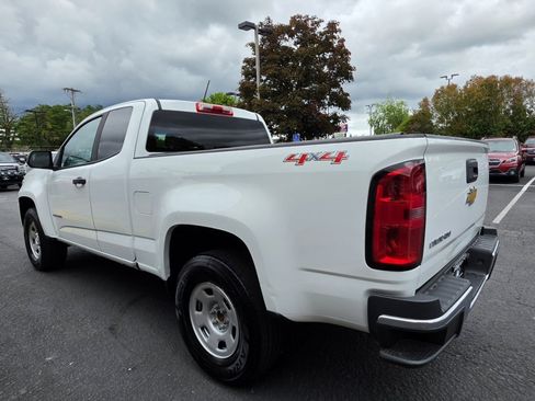 Used 2020 Chevrolet Colorado W/T w/ WT Convenience Package AWD/4WD image 7