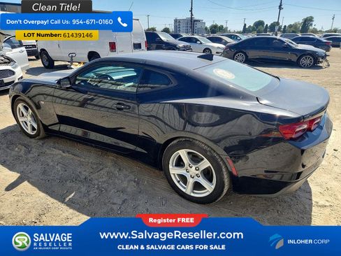 Used 2019 Chevrolet Camaro LT RWD image 3