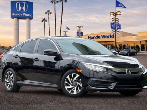 Used 2016 Honda Civic EX image 2