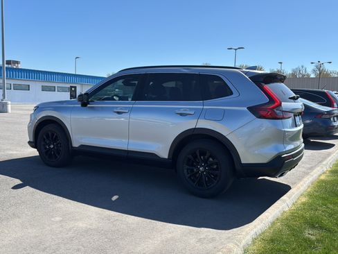 Used 2024 Honda CR-V Sport-L image 3