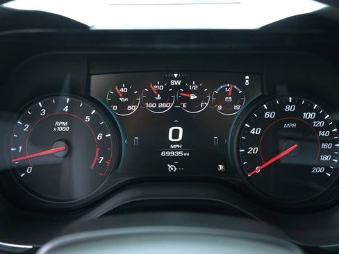 Used 2018 Chevrolet Camaro SS image 22