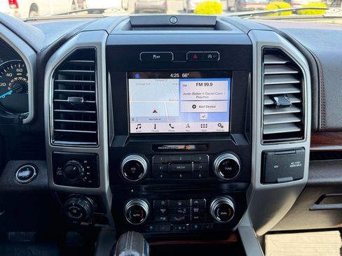 Used 2018 Ford F150 King Ranch w/ Equipment Group 601A Luxury AWD/4WD image 28