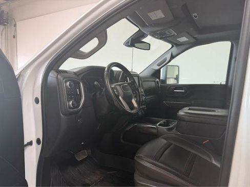Used 2022 GMC Sierra 2500 Denali AWD/4WD image 14