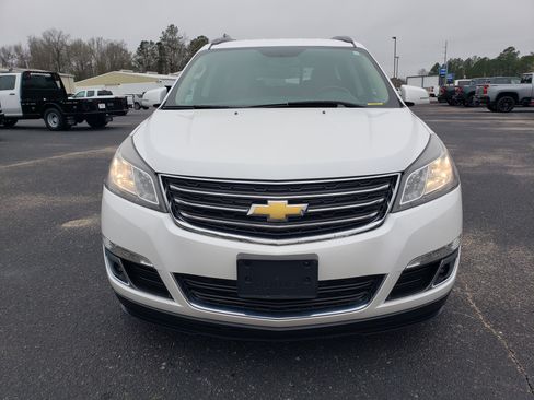 Used 2016 Chevrolet Traverse LT image 7