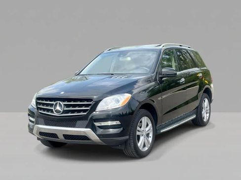 Used 2013 Mercedes-Benz ML 350 4MATIC image 4