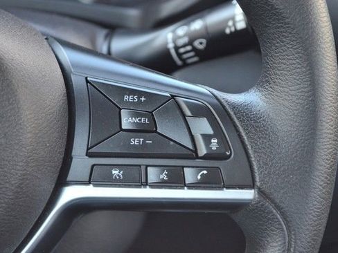 Used 2024 Nissan Sentra SV image 21