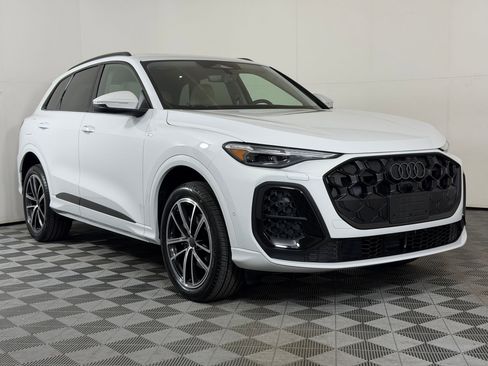 New 2026 Audi Q5 Premium Plus AWD/4WD image 7