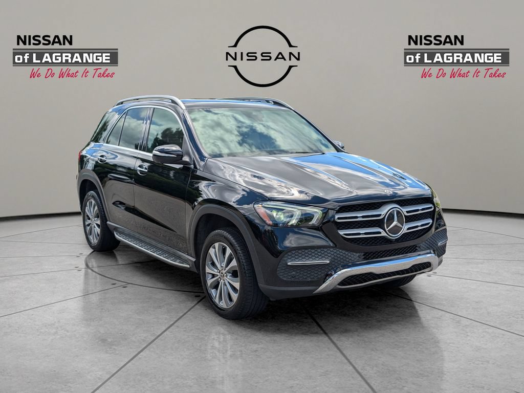 Used 2020 Mercedes-Benz GLE 350 4MATIC w/ Parking Assist Package image 3