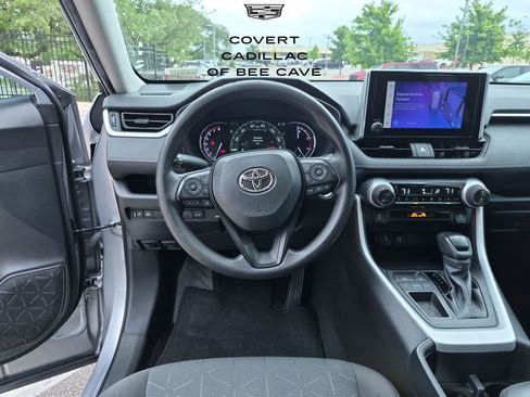 Used 2023 Toyota RAV4 XLE w/ Convenience Package image 30
