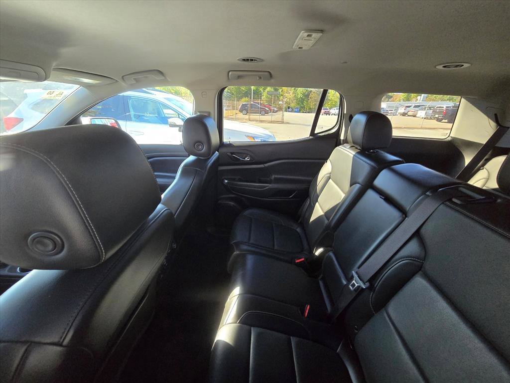 Used 2023 GMC Acadia SLT FWD image 5