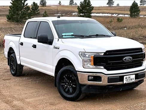 Used 2019 Ford F150 XLT w/ Trailer Tow Package image 3