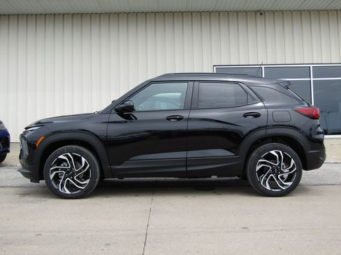 New 2026 Chevrolet TrailBlazer RS w/ Convenience Package AWD/4WD image 11