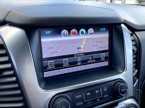 Used 2018 Chevrolet Tahoe Premier w/ RST 6.2L Performance Edition RWD image 34