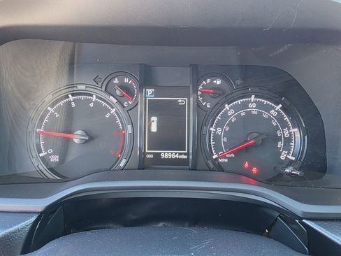 Used 2021 Toyota 4Runner SR5 Premium w/ Moonroof Package image 27