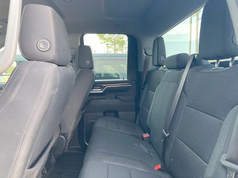 Used 2024 Chevrolet Silverado 2500 LT AWD/4WD image 4