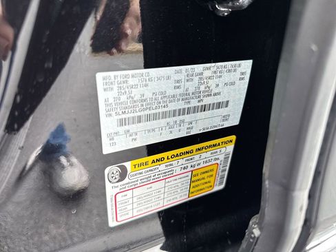 Used 2023 Lincoln Navigator Reserve image 29