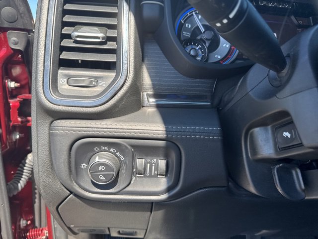 Used 2022 RAM 2500 Limited AWD/4WD image 26