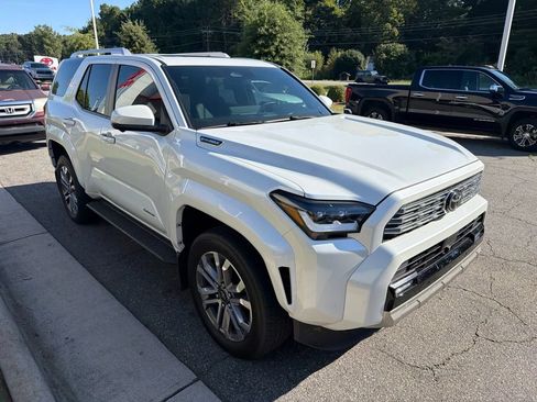 Used 2026 Toyota 4Runner Limited AWD/4WD image 14