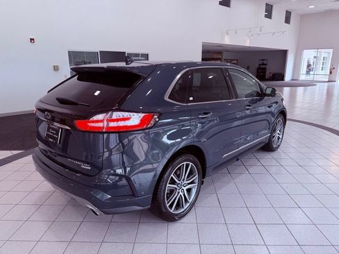 Used 2019 Ford Edge Titanium w/ Equipment Group 301A FWD image 15