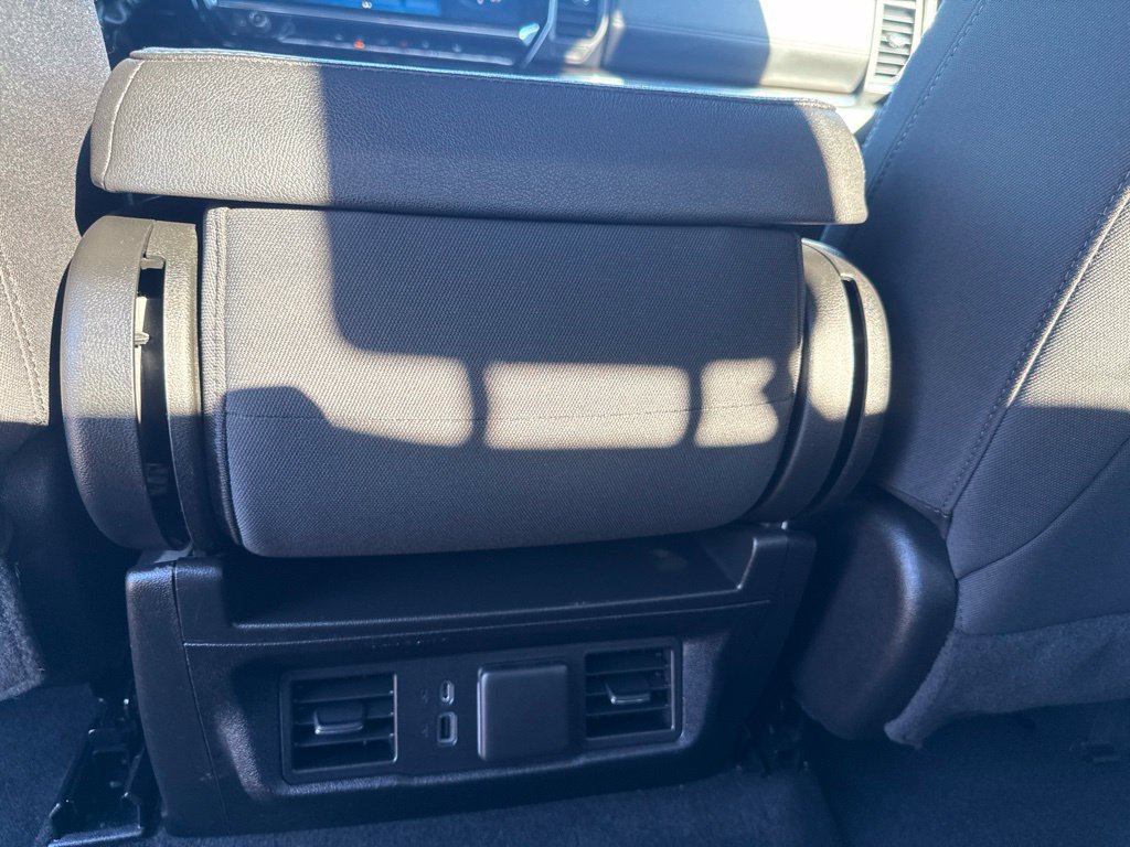 Used 2023 Chevrolet Silverado 1500 RST AWD/4WD image 27