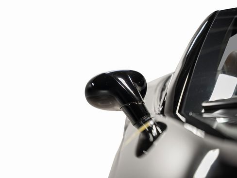 Used 2015 Ferrari California T image 12