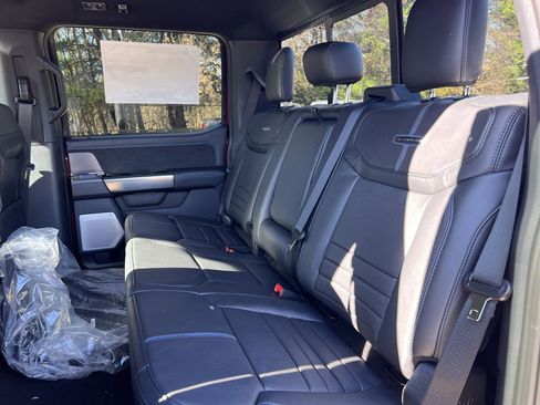New 2026 Ford F450 Platinum image 24
